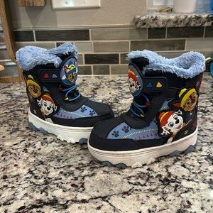 PAW Patrol Toddler Boy Size 8 Winter Light Up Snow Boots Blue